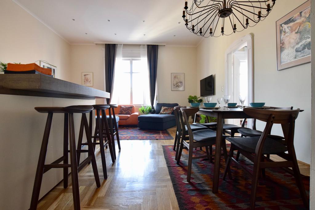 Luxury Apartment By Hi5 - Kiraly Street Suite Βουδαπέστη Εξωτερικό φωτογραφία
