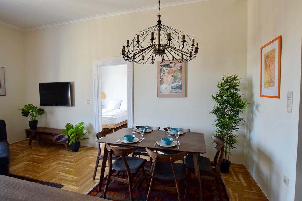 Luxury Apartment By Hi5 - Kiraly Street Suite Βουδαπέστη Εξωτερικό φωτογραφία