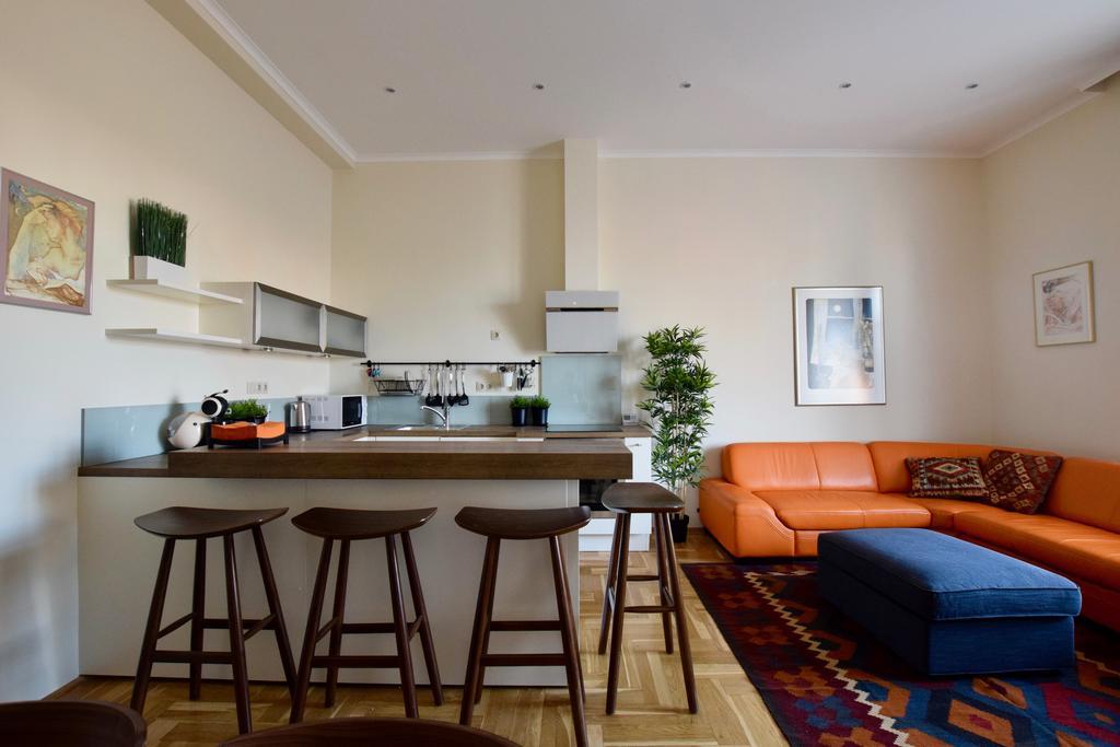 Luxury Apartment By Hi5 - Kiraly Street Suite Βουδαπέστη Εξωτερικό φωτογραφία