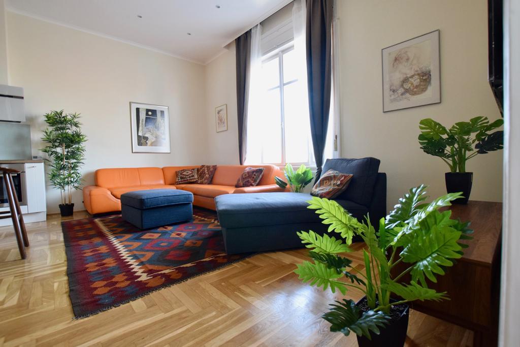 Luxury Apartment By Hi5 - Kiraly Street Suite Βουδαπέστη Εξωτερικό φωτογραφία